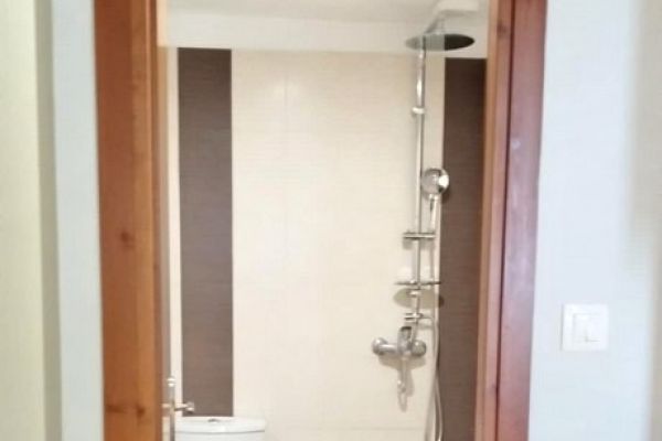 room2-91CCF9CDE-D795-7A0B-0424-28867F6E2A7F.jpg